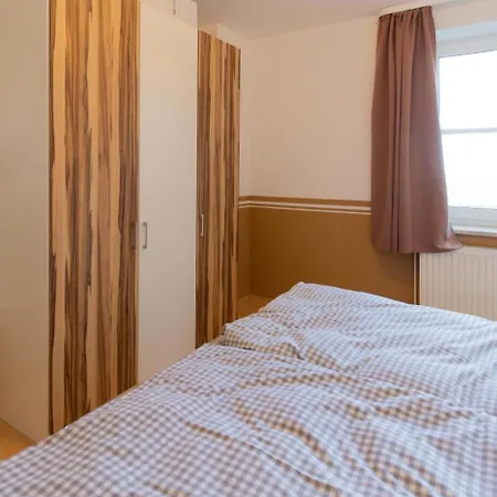 Apartman Mehrblick 21 *